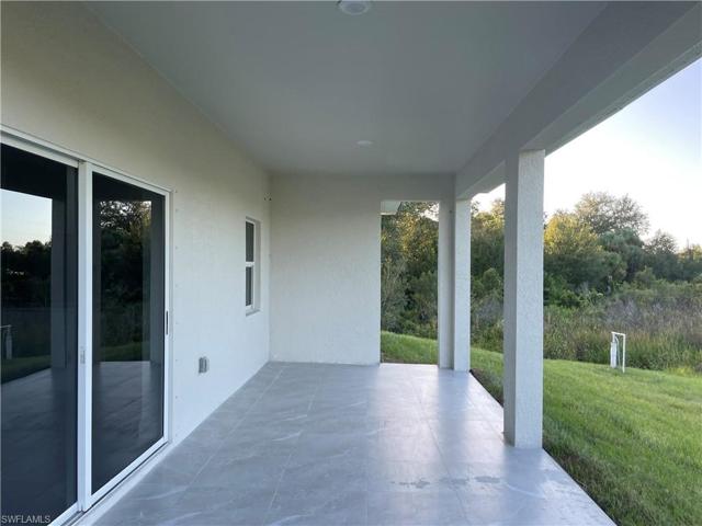 372  Butler S AVE, Lehigh Acres, FL 33974