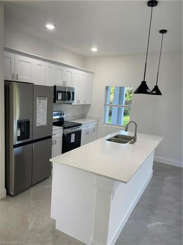 372  Butler S AVE, Lehigh Acres, FL 33974
