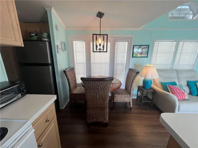 Nook Area with Upgraded Light