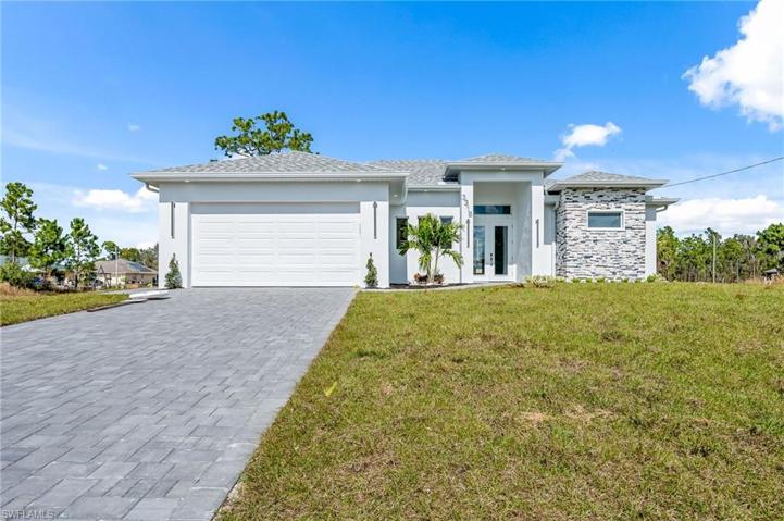 3219  43rd SW ST, Lehigh Acres, FL 33976