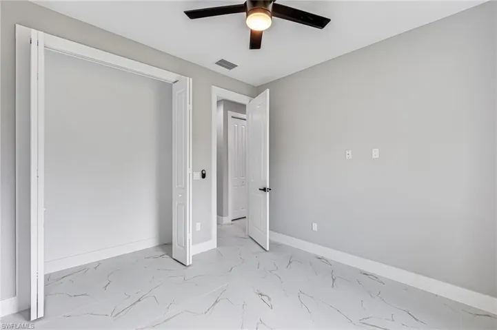 4677  20th SE AVE, Naples, FL 34117