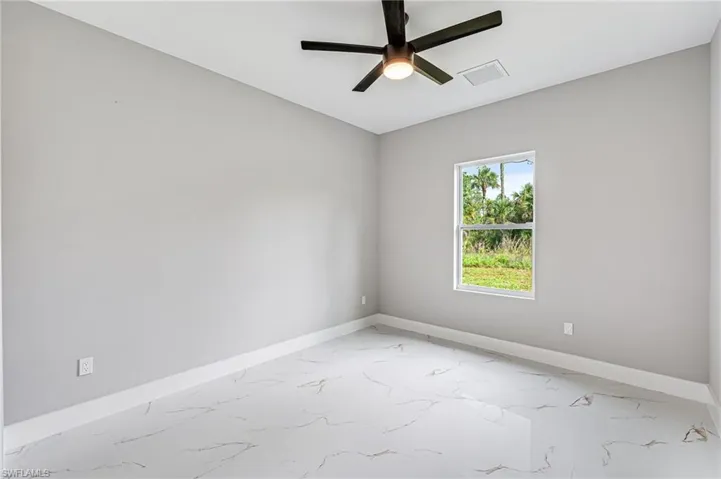 4677  20th SE AVE, Naples, FL 34117