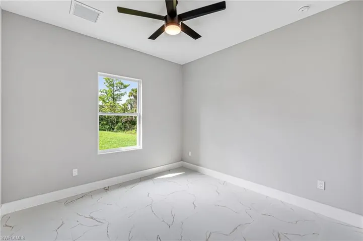 4677  20th SE AVE, Naples, FL 34117