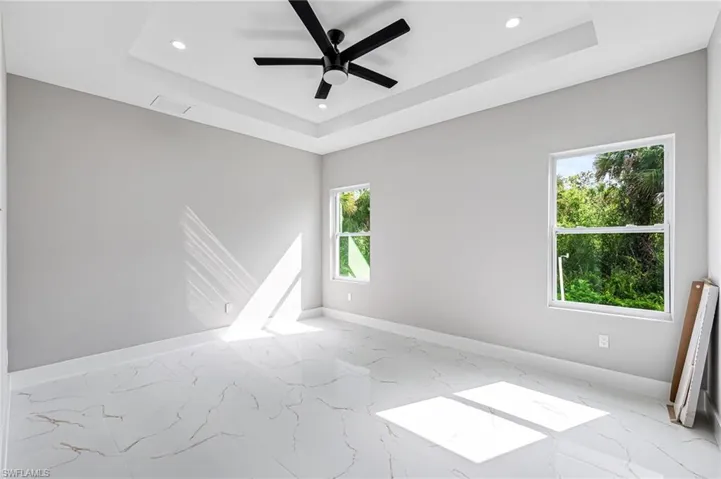 4677  20th SE AVE, Naples, FL 34117