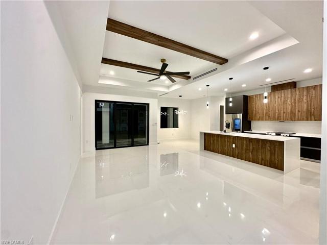 Dining room /Kitchen