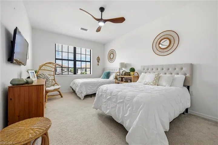 2353 Anguilla Dr 202, Naples, Florida 34120