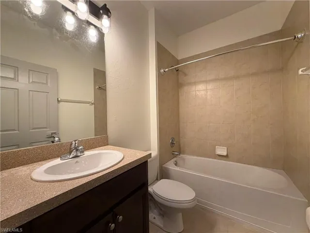 1484 Birdie Dr, Naples, Florida 34120