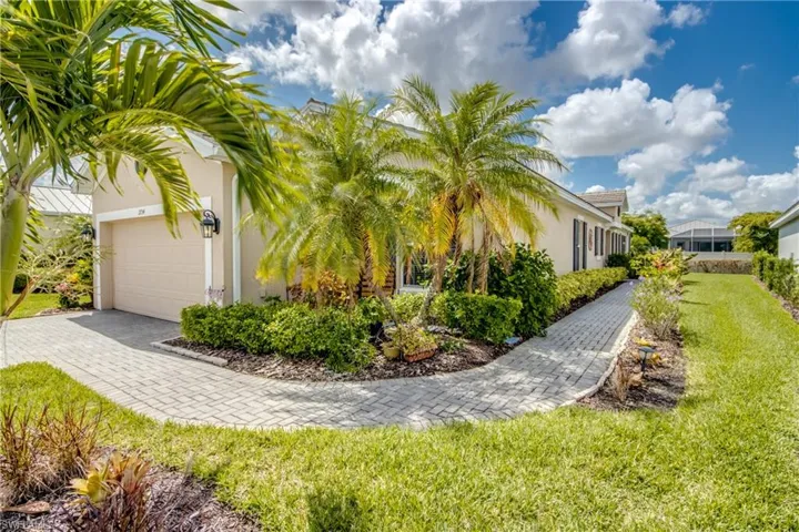 Presenting 2734 Vareo Court!