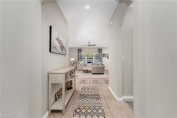 Long Foyer