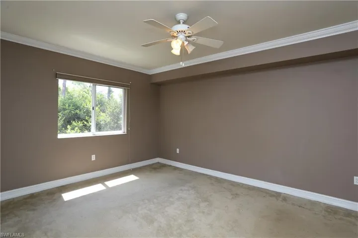 7811  Regal Heron  CIR, Naples, FL 34104