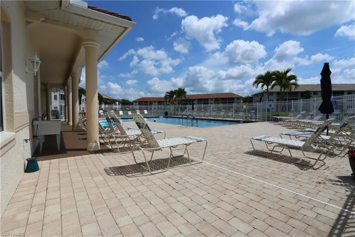 7811  Regal Heron  CIR, Naples, FL 34104