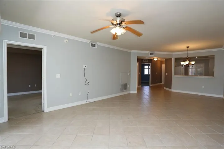 7811  Regal Heron  CIR, Naples, FL 34104