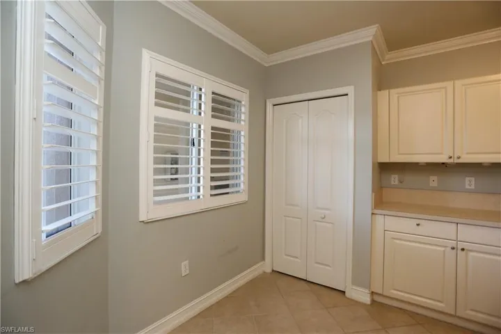 7811  Regal Heron  CIR, Naples, FL 34104