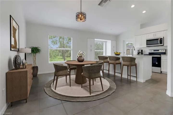 3340 33rd Ave Ne, Naples, Florida 34120