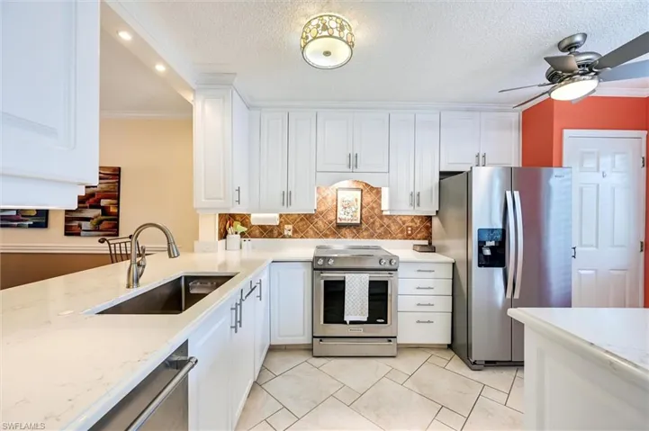 3032 Sandpiper Bay Cir G205, Naples, Florida 34112