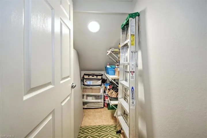 19984  Lake Vista N CIR, Lehigh Acres, FL 33936