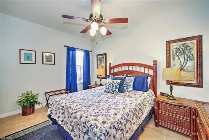 19984  Lake Vista N CIR, Lehigh Acres, FL 33936
