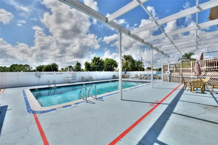 19984  Lake Vista N CIR, Lehigh Acres, FL 33936