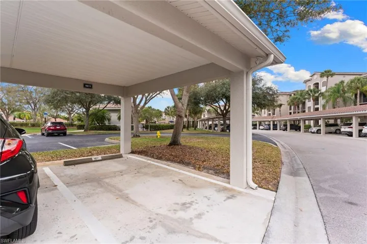View of patio / terrace featuring a residential view
