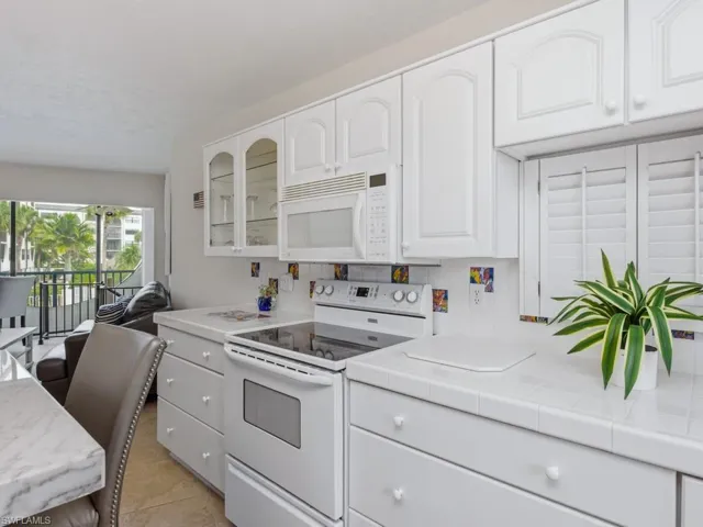 1007 Anglers Cv J204, Marco Island, Florida 34145
