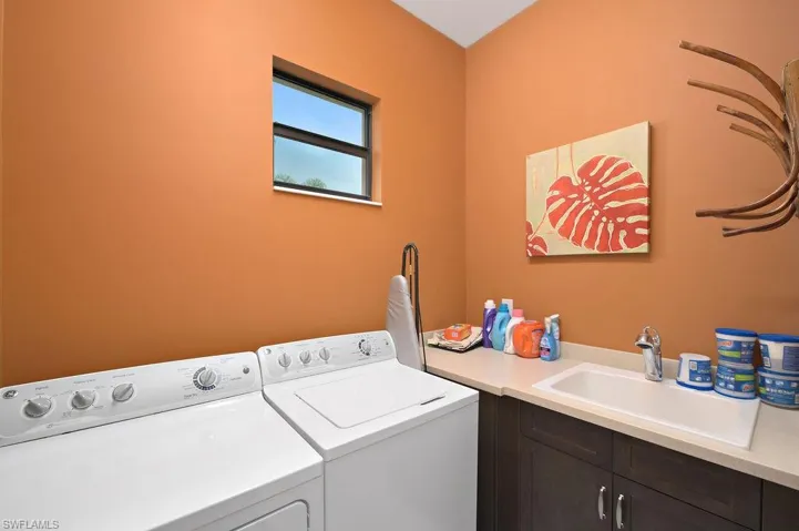 6315 Serano Way, Naples, Florida 34113