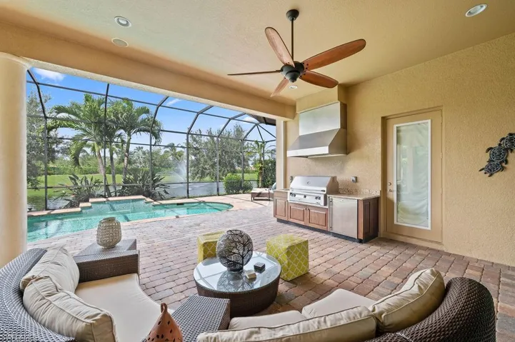 6315 Serano Way, Naples, Florida 34113