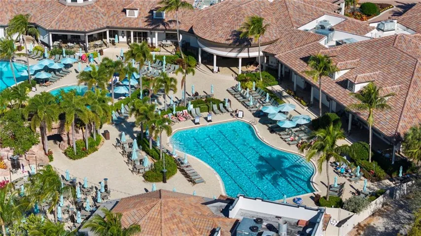 6315 Serano Way, Naples, Florida 34113