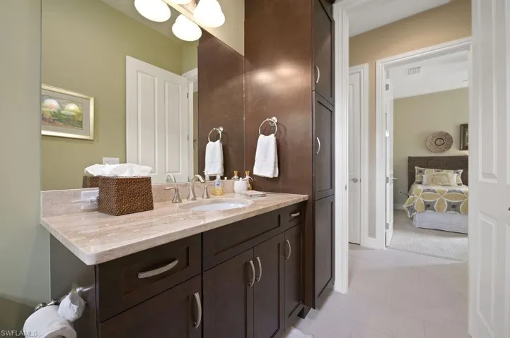6315 Serano Way, Naples, Florida 34113