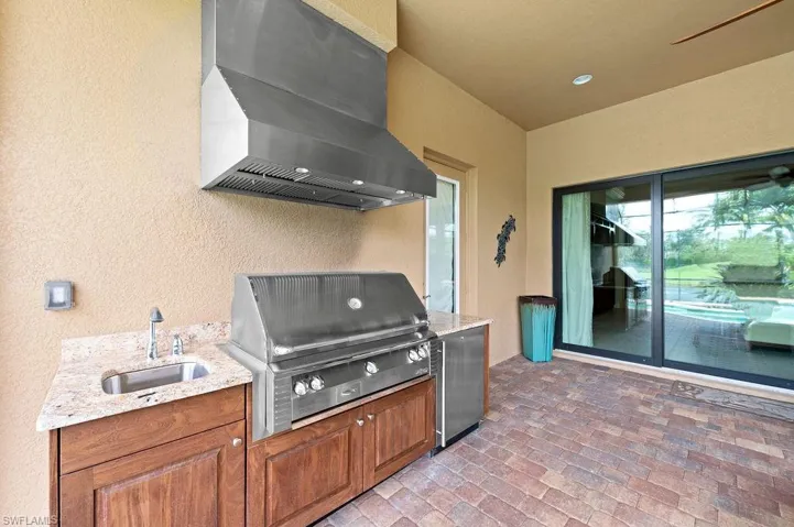 6315 Serano Way, Naples, Florida 34113