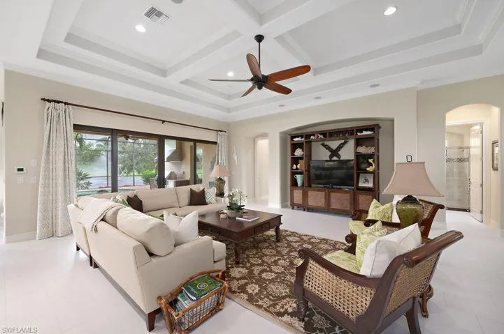 6315 Serano Way, Naples, Florida 34113