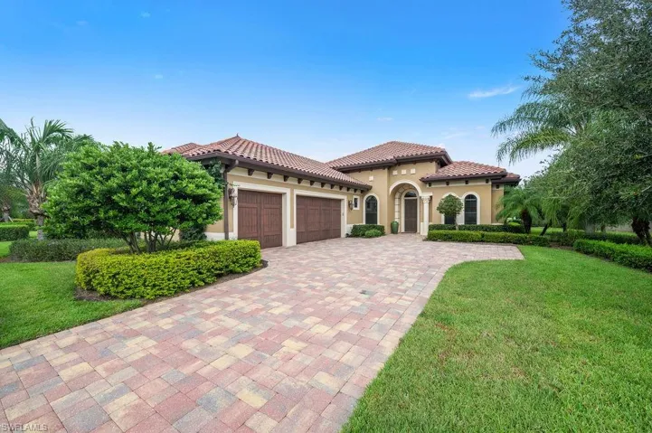 6315 Serano Way, Naples, Florida 34113