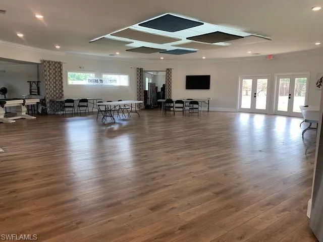 Pilot Lounge meeting area