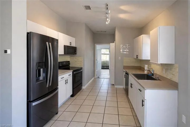 412 Alabama Rd S, Lehigh Acres, Florida 33936