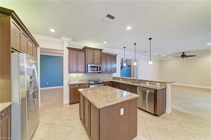 3701 Pleasant Springs Dr, Naples, Florida 34119
