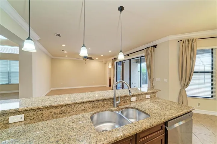 3701 Pleasant Springs Dr, Naples, Florida 34119