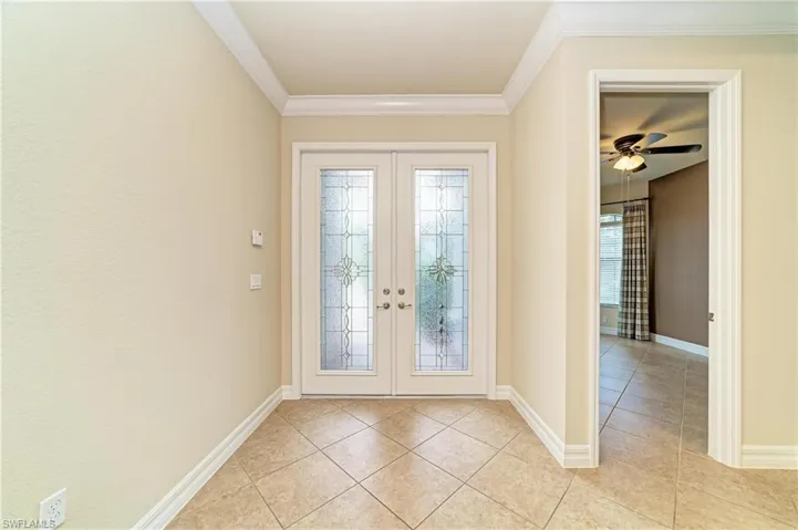 3701  Pleasant Springs  DR, Naples, FL 34119
