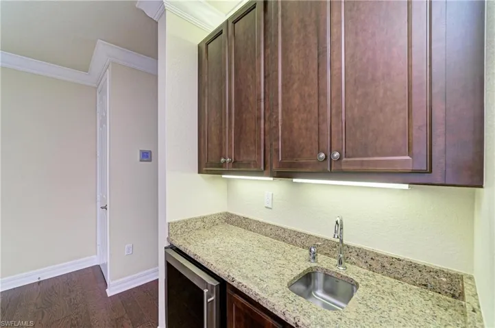 3701  Pleasant Springs  DR, Naples, FL 34119