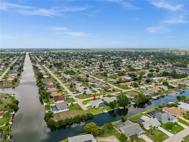Large freshwater canal system to explore