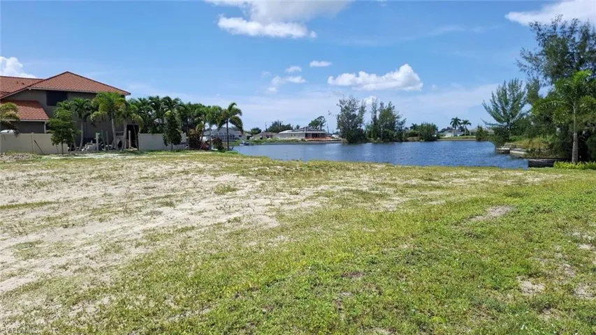 1228 Nw 20th Ave, Cape Coral, Florida 33993