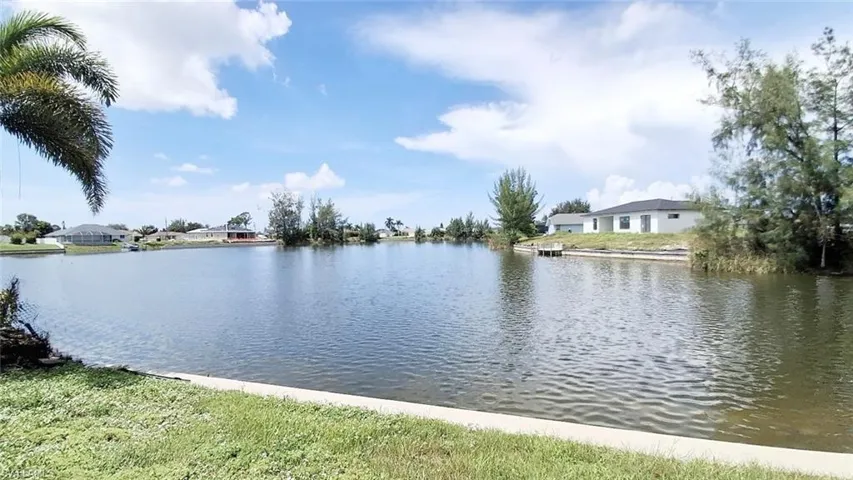 1228 Nw 20th Ave, Cape Coral, Florida 33993