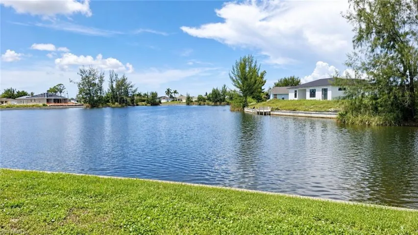 1228 Nw 20th Ave, Cape Coral, Florida 33993