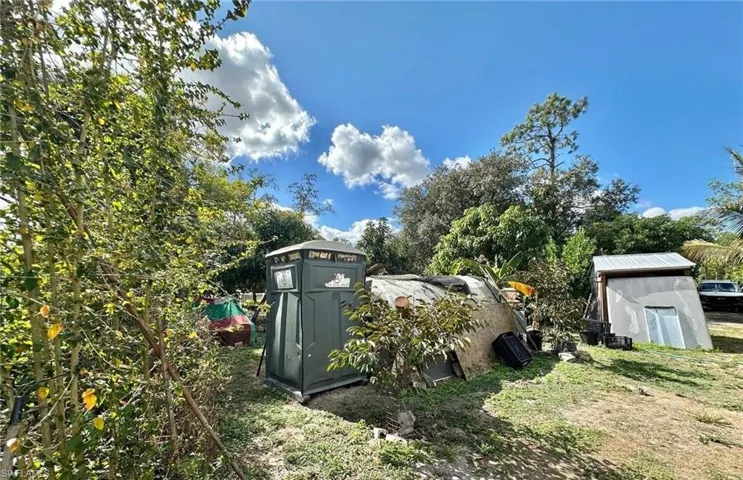 9320 Buckingham Rd, Fort Myers, Florida 33905