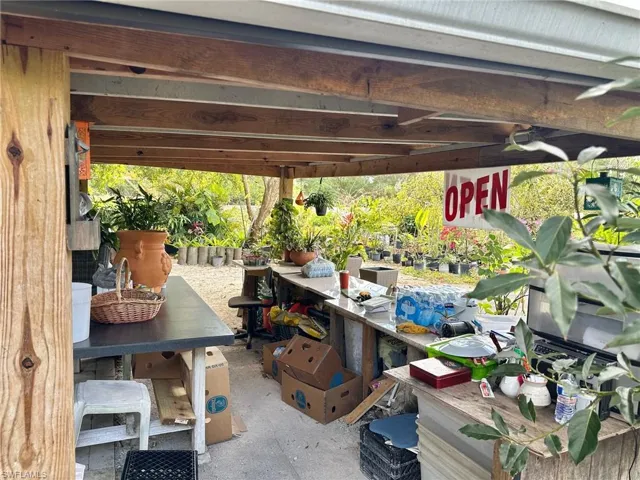 9320 Buckingham Rd, Fort Myers, Florida 33905