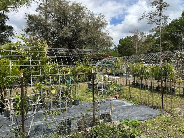 9320 Buckingham Rd, Fort Myers, Florida 33905