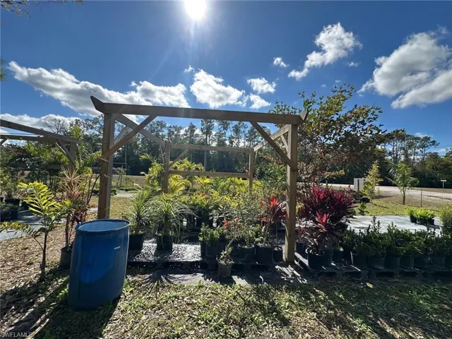 9320 Buckingham Rd, Fort Myers, Florida 33905