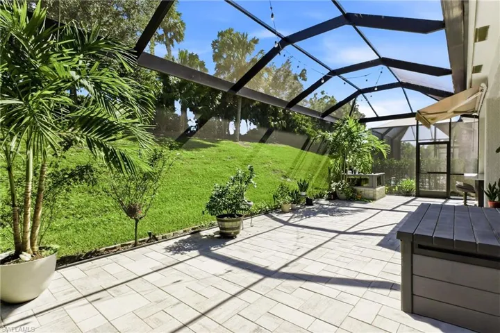 10091 Chesapeake Bay Dr, Fort Myers, Florida 33913