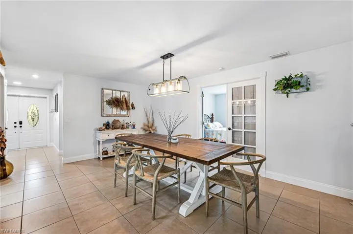 6519 E Town And River Rd, Fort Myers, Florida 33919