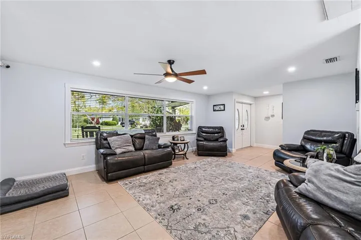 6519 E Town And River Rd, Fort Myers, Florida 33919
