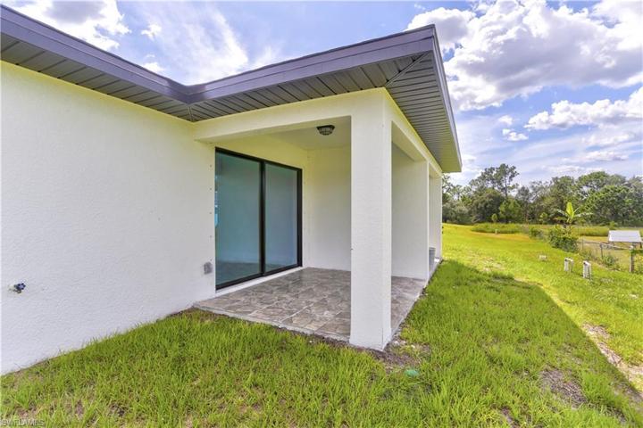4549/4551  Leonard S BLVD, LEHIGH ACRES, FL 33973