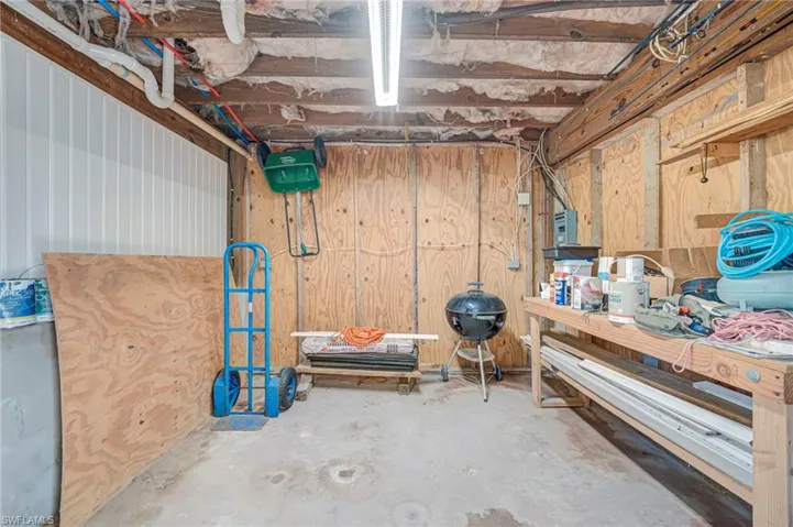 Workshop under home